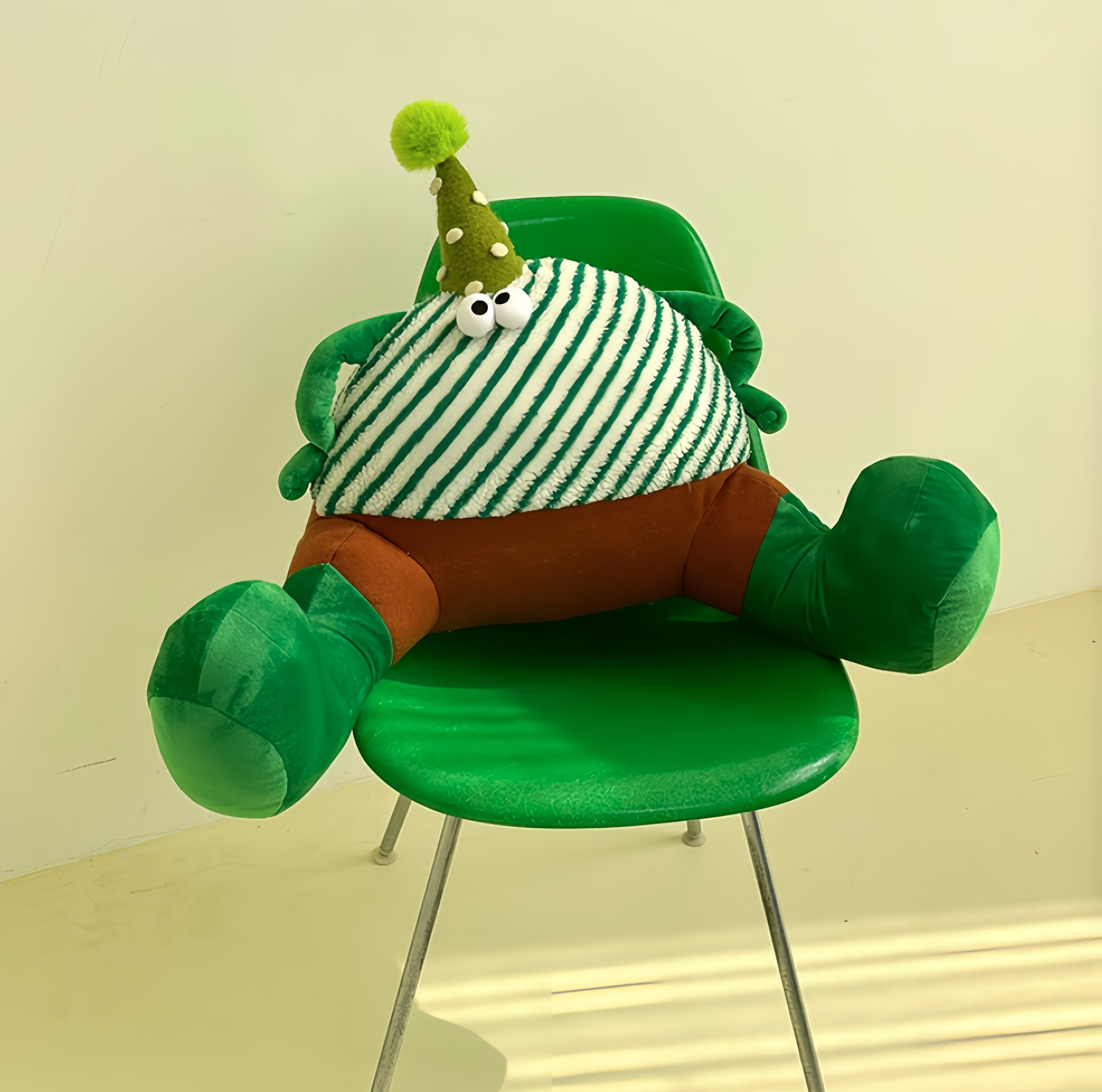 Cartoon Monster Lumbar Pillow – Cute Soft Cushion for Sofa & Office