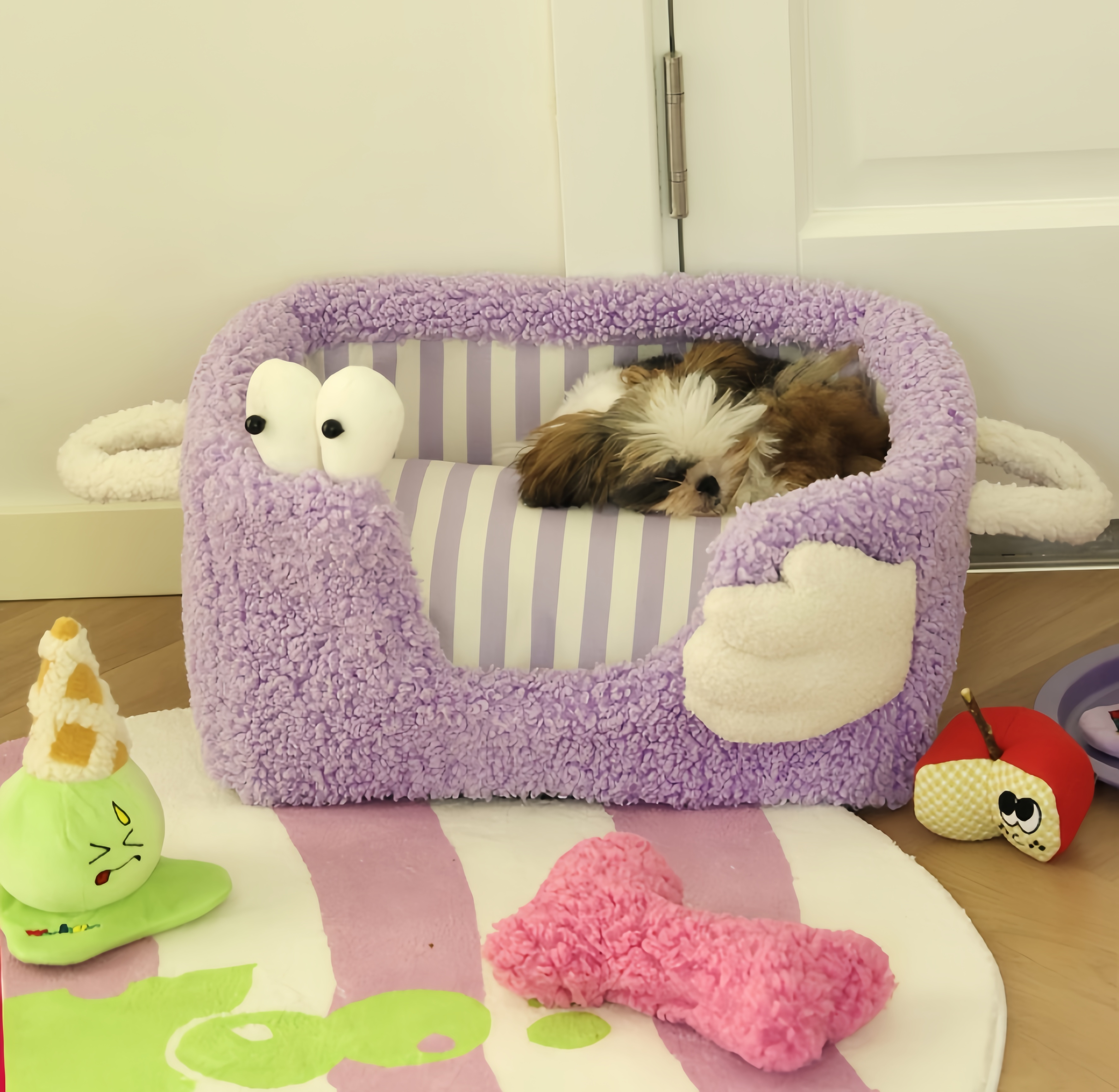 Cozy Striped Pet Bed – Small Cat & Dog Plush Nest, Semi-Enclosed, All-Season Comfort